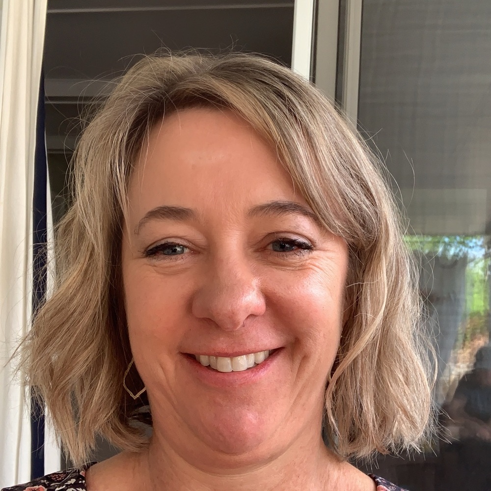 Meet your Posher, Laura